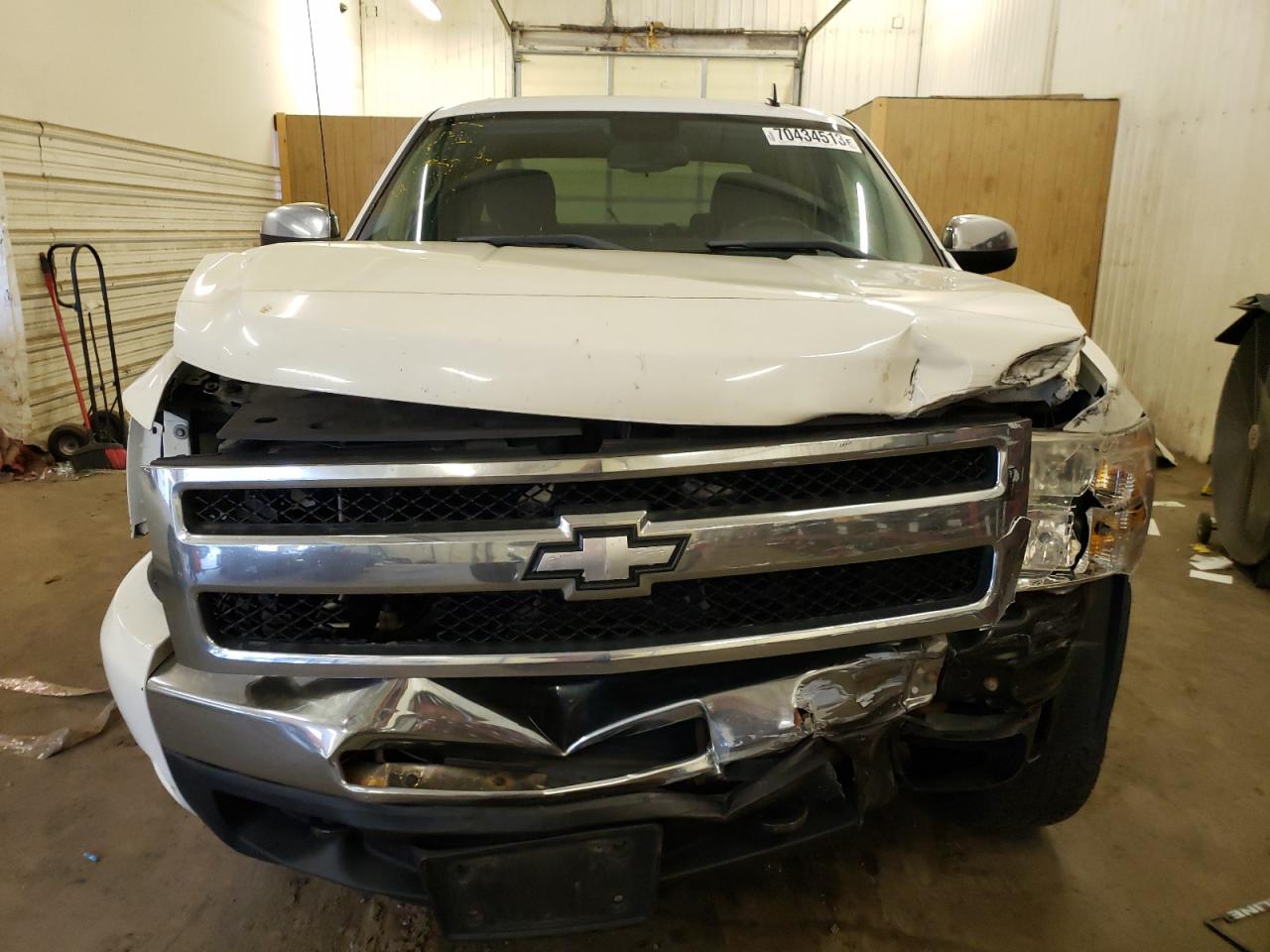 Photo 4 VIN: 3GCPKSE33BG355881 - CHEVROLET SILVERADO 