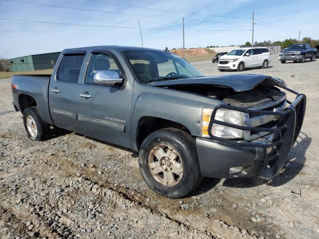 Photo 3 VIN: 3GCPKSE35BG194076 - CHEVROLET SILVERADO 