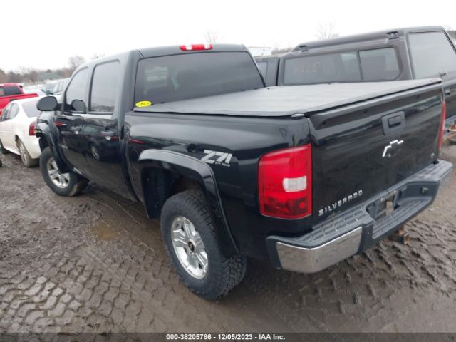 Photo 2 VIN: 3GCPKSE35BG321621 - CHEVROLET SILVERADO 1500 