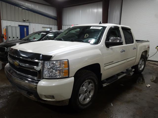 Photo 1 VIN: 3GCPKSE35BG340377 - CHEVROLET SILVERADO 