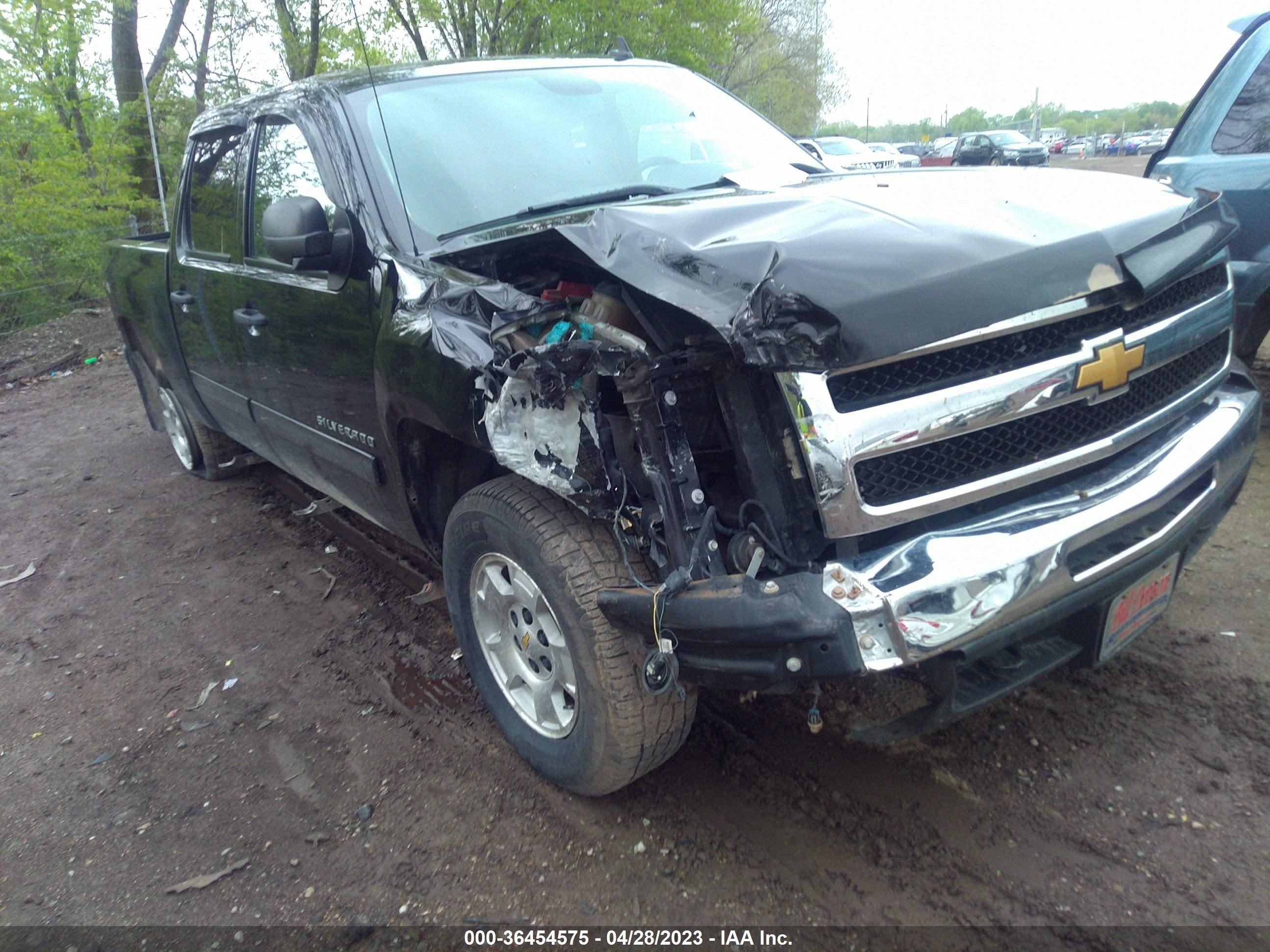 Photo 5 VIN: 3GCPKSE35BG341240 - CHEVROLET SILVERADO 