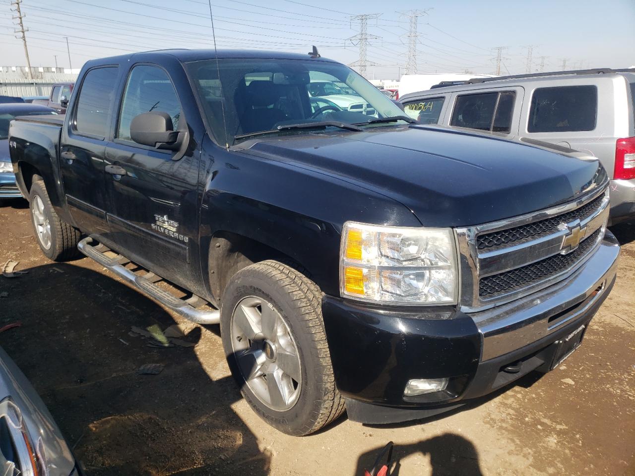 Photo 3 VIN: 3GCPKSE36BG159143 - CHEVROLET SILVERADO 