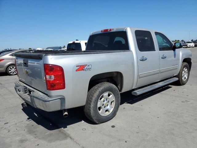 Photo 2 VIN: 3GCPKSE36BG403907 - CHEVROLET SILVERADO 