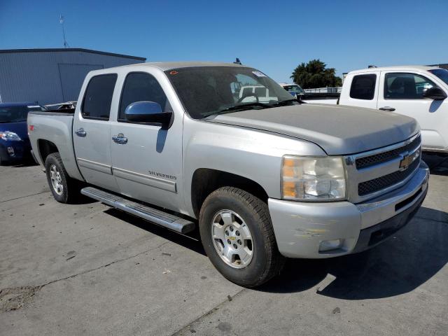 Photo 3 VIN: 3GCPKSE36BG403907 - CHEVROLET SILVERADO 