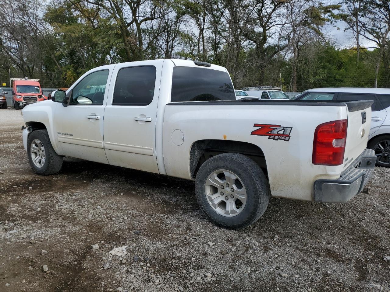 Photo 1 VIN: 3GCPKSE37BG140035 - CHEVROLET SILVERADO 