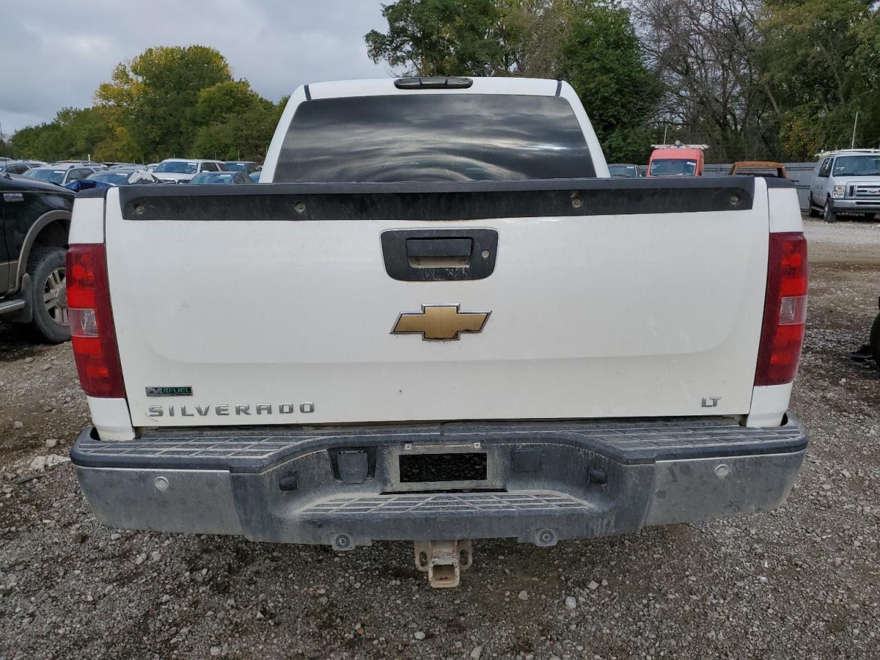 Photo 5 VIN: 3GCPKSE37BG140035 - CHEVROLET SILVERADO 