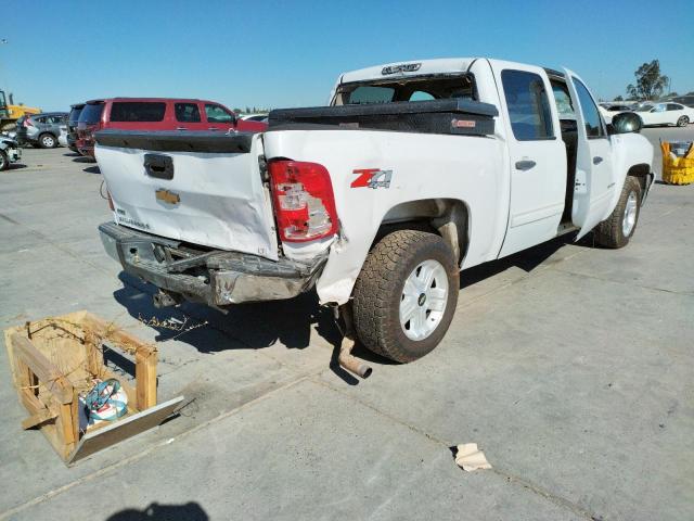 Photo 3 VIN: 3GCPKSE37BG213372 - CHEVROLET SILVERADO 