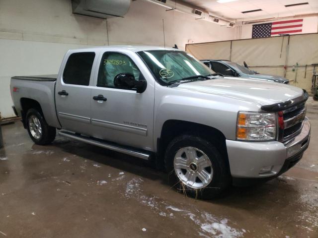 Photo 3 VIN: 3GCPKSE37BG302861 - CHEVROLET SILVERADO 