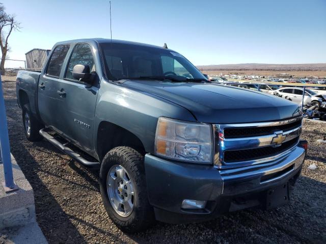 Photo 3 VIN: 3GCPKSE37BG336704 - CHEVROLET SILVERADO 