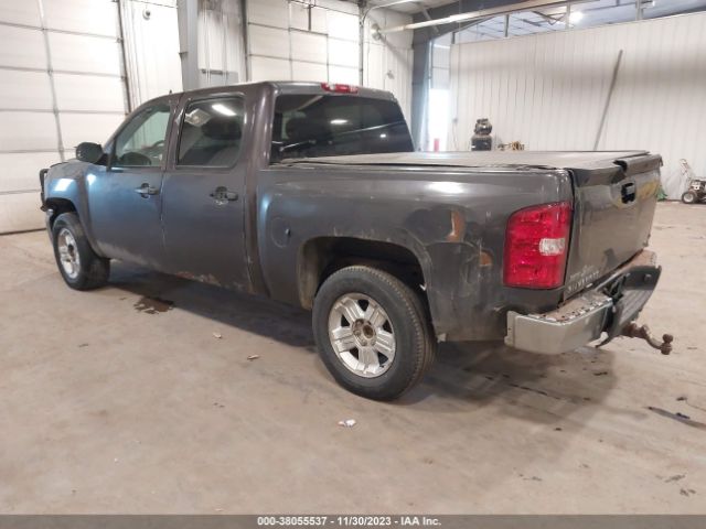 Photo 2 VIN: 3GCPKSE38BG184495 - CHEVROLET SILVERADO 1500 