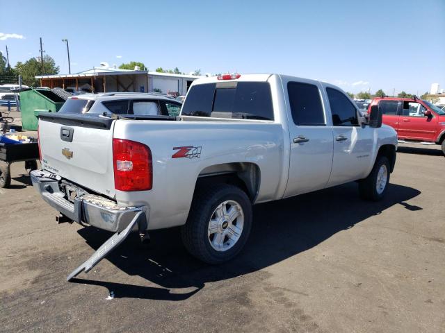 Photo 2 VIN: 3GCPKSE39BG226091 - CHEVROLET SILVERADO 