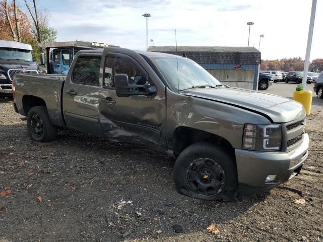 Photo 3 VIN: 3GCPKSE39BG327695 - CHEVROLET SILVERADO 