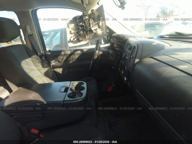 Photo 4 VIN: 3GCPKSE3XBG281455 - CHEVROLET SILVERADO 