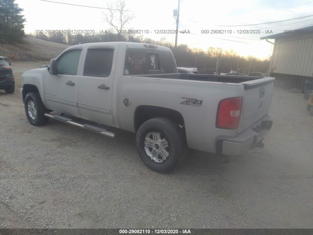 Photo 2 VIN: 3GCPKSE3XBG320965 - CHEVROLET SILVERADO 1500 