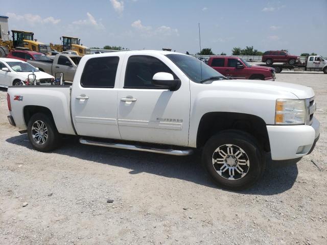 Photo 3 VIN: 3GCPKSE3XBG366800 - CHEVROLET SILVERADO 