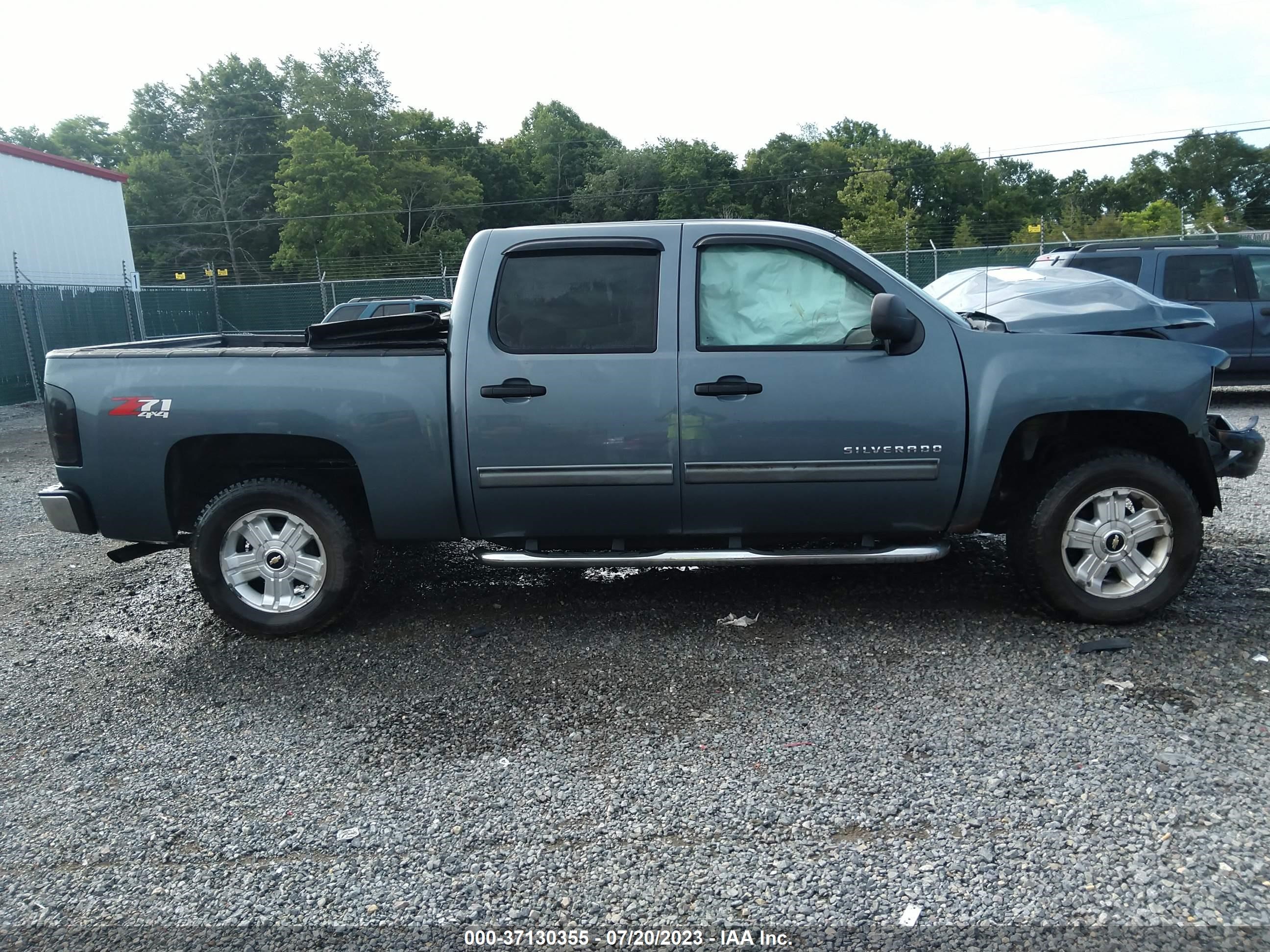 Photo 13 VIN: 3GCPKSE70DG278652 - CHEVROLET SILVERADO 