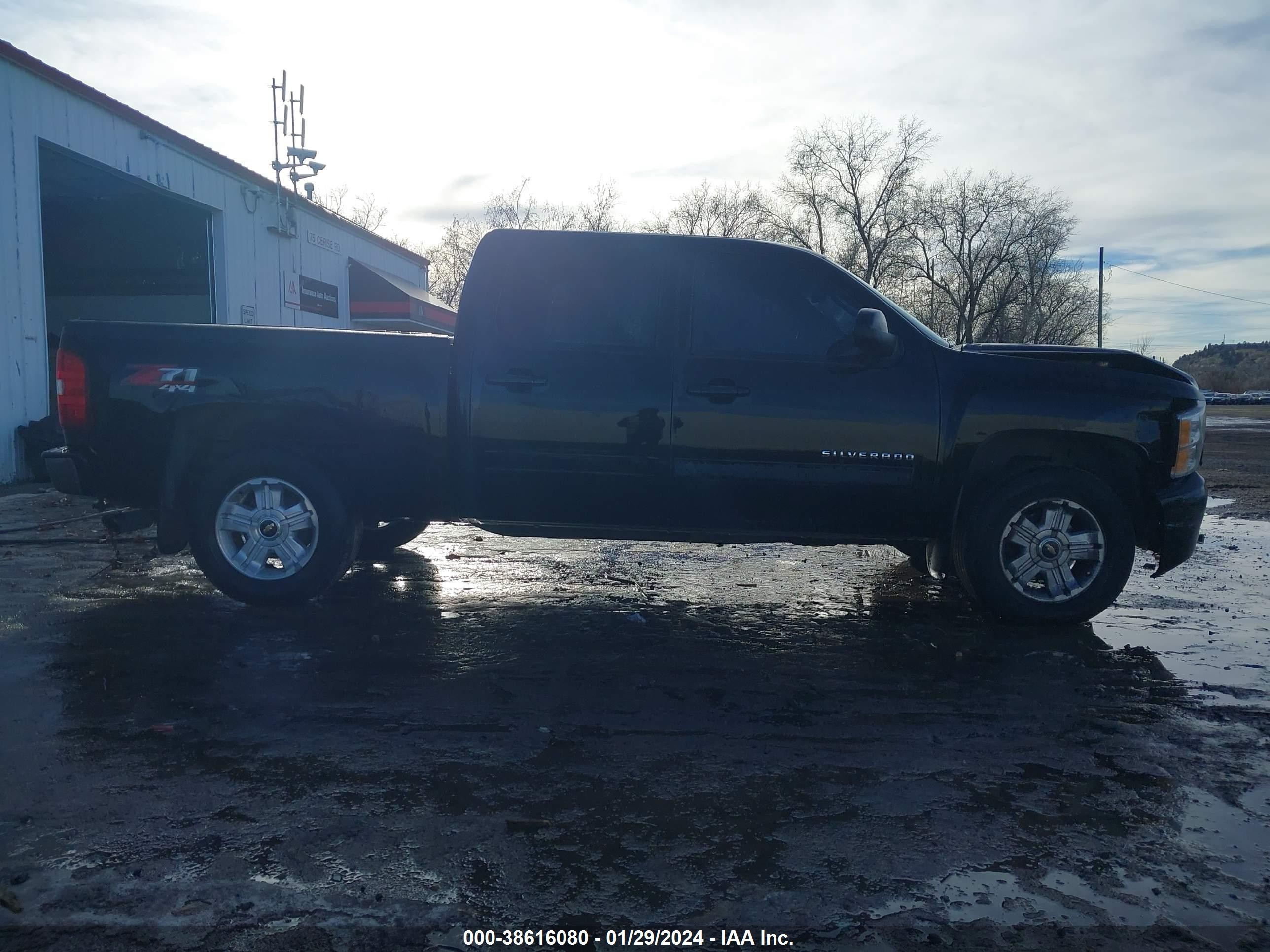 Photo 12 VIN: 3GCPKSE71CG305940 - CHEVROLET SILVERADO 