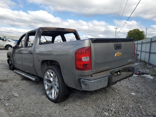 Photo 2 VIN: 3GCPKSE71DG111328 - CHEVROLET SILVERADO 