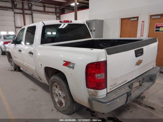 Photo 2 VIN: 3GCPKSE71DG176390 - CHEVROLET SILVERADO 1500 