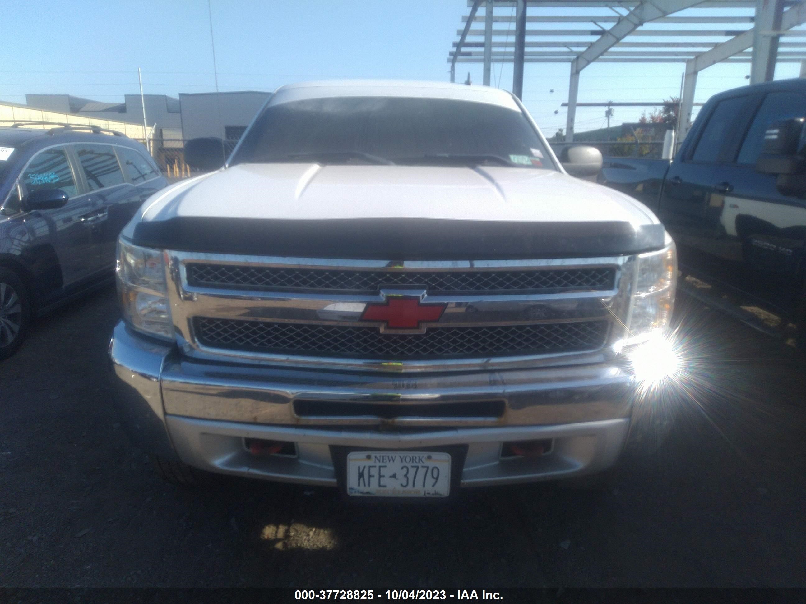 Photo 10 VIN: 3GCPKSE72DG158058 - CHEVROLET SILVERADO 