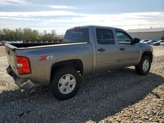 Photo 2 VIN: 3GCPKSE72DG177953 - CHEVROLET SILVERADO 