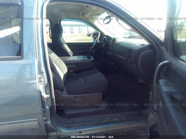 Photo 4 VIN: 3GCPKSE72DG379711 - CHEVROLET SILVERADO 1500 