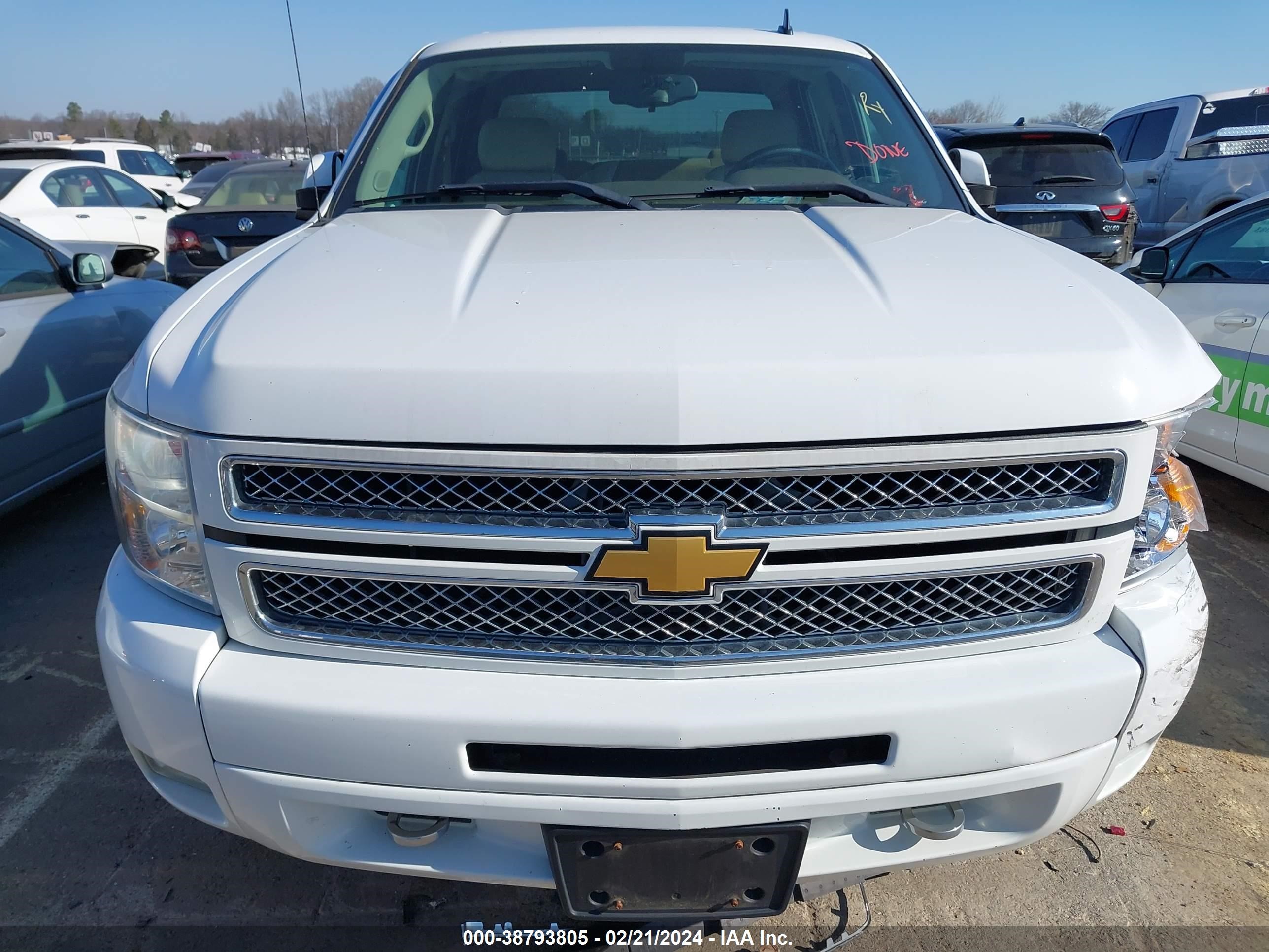 Photo 11 VIN: 3GCPKSE73CG225457 - CHEVROLET SILVERADO 