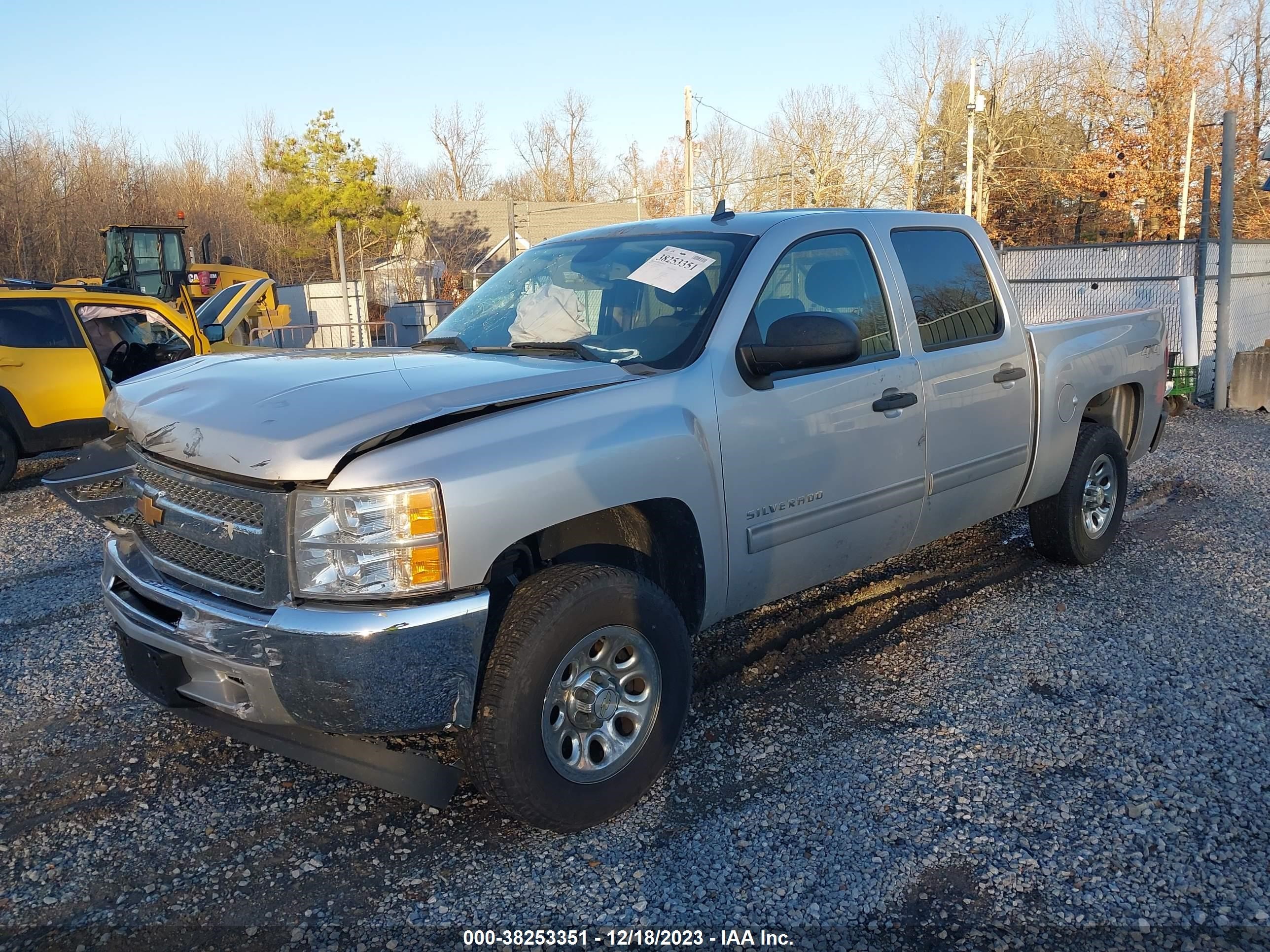 Photo 1 VIN: 3GCPKSE73DG109371 - CHEVROLET SILVERADO 