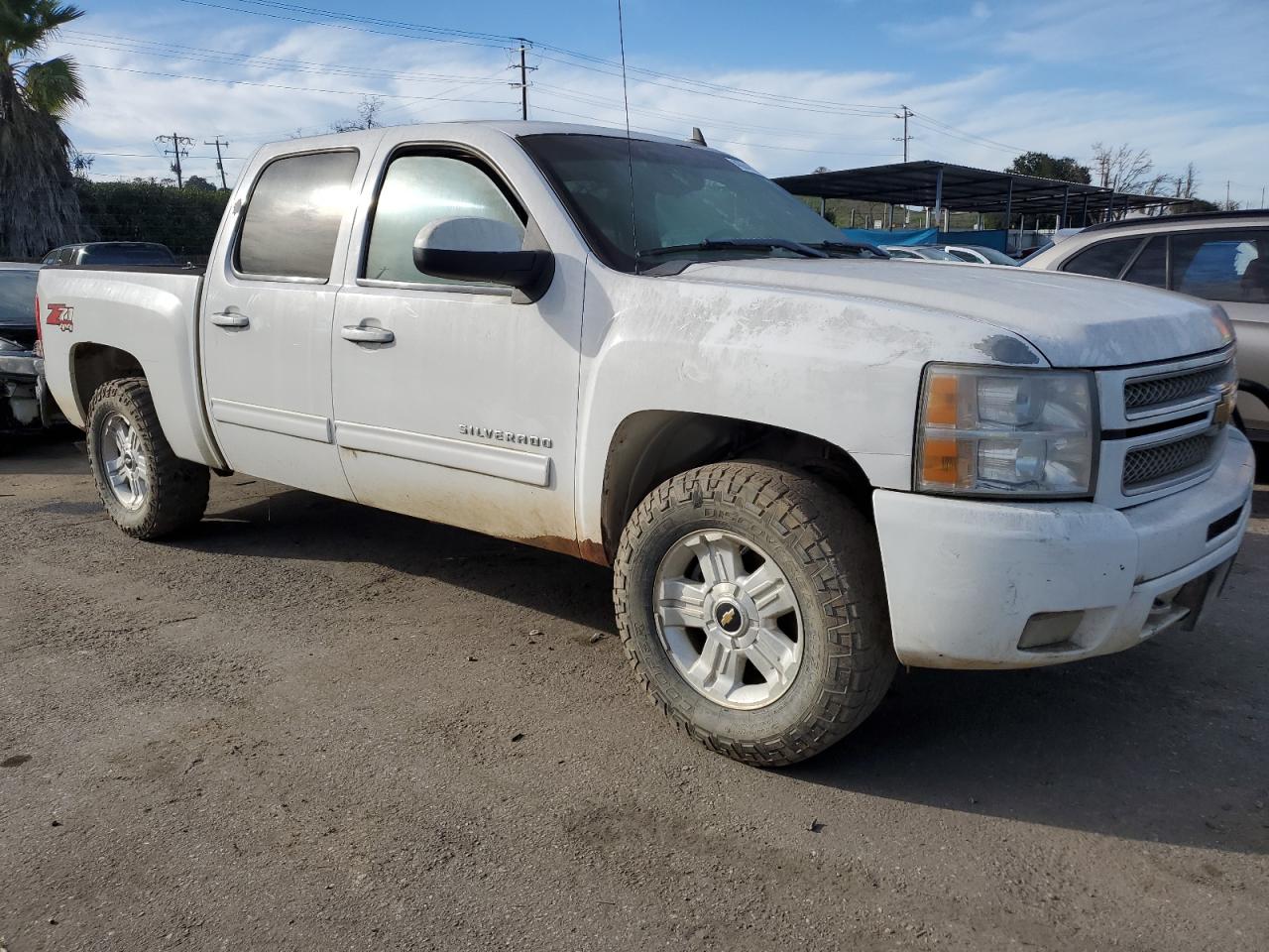 Photo 3 VIN: 3GCPKSE74CG220607 - CHEVROLET SILVERADO 