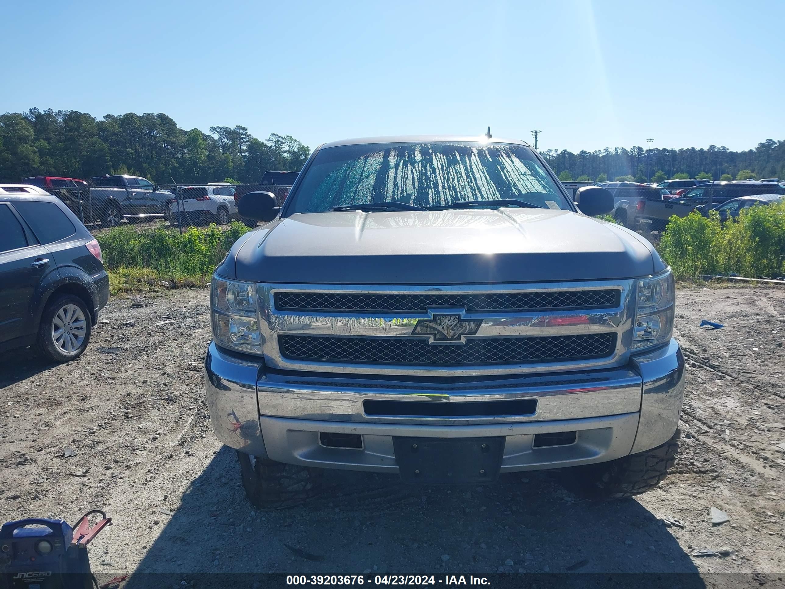 Photo 5 VIN: 3GCPKSE74CG265188 - CHEVROLET SILVERADO 