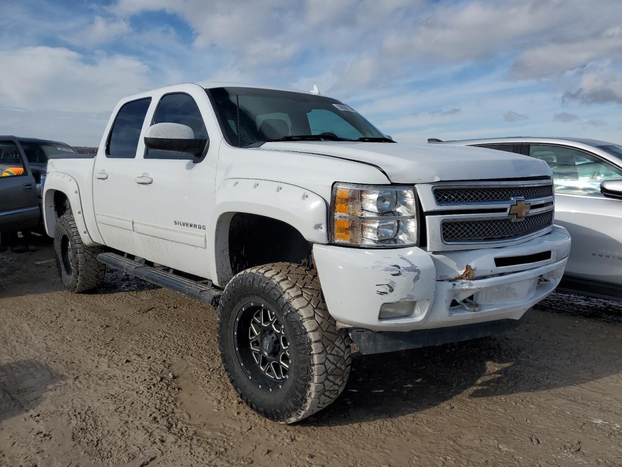 Photo 3 VIN: 3GCPKSE74DG177050 - CHEVROLET SILVERADO 