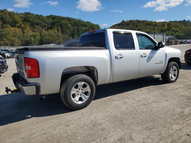 Photo 2 VIN: 3GCPKSE74DG341199 - CHEVROLET SILVERADO 