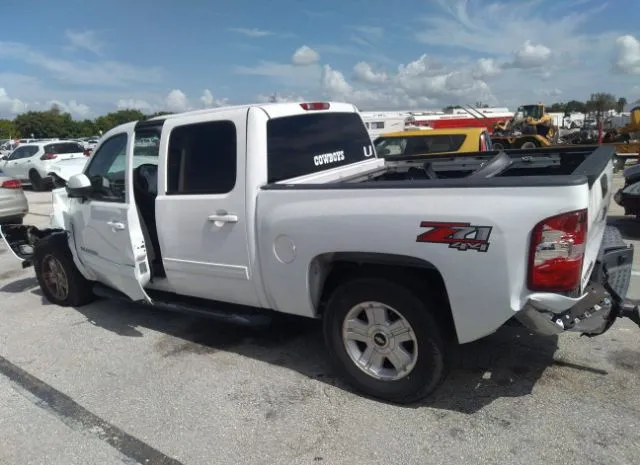 Photo 2 VIN: 3GCPKSE75DG259854 - CHEVROLET SILVERADO 1500 