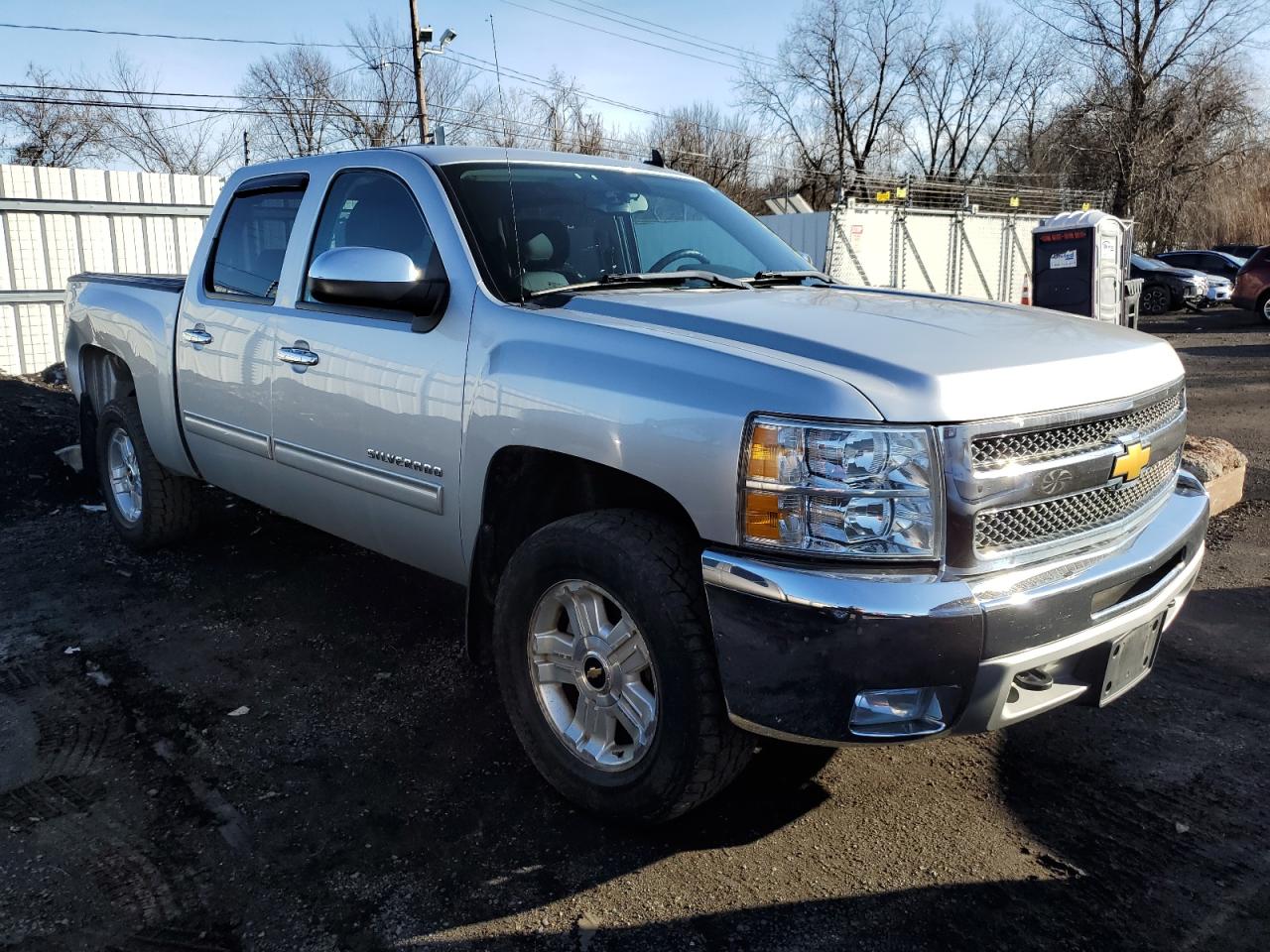 Photo 3 VIN: 3GCPKSE75DG353345 - CHEVROLET SILVERADO 