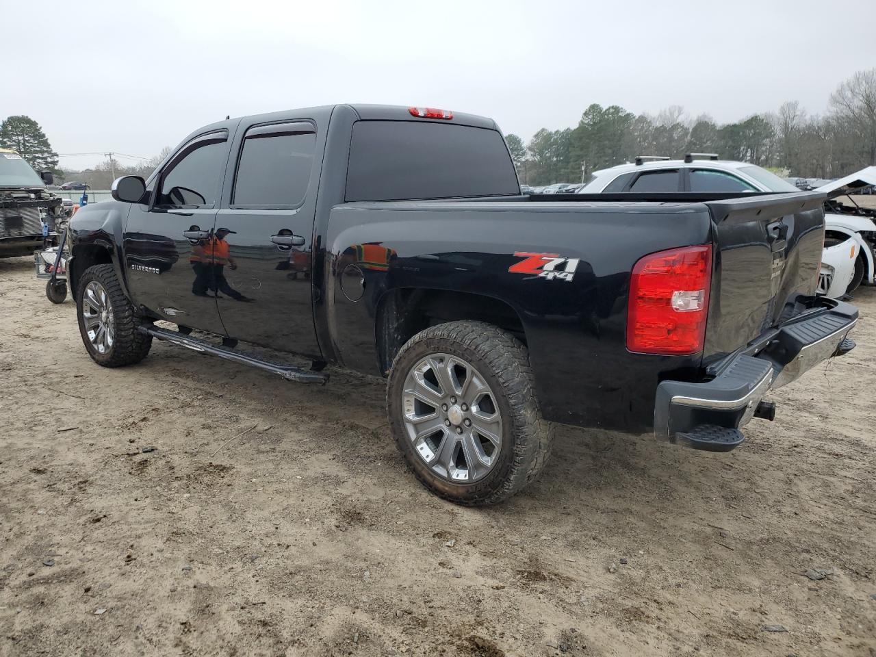 Photo 1 VIN: 3GCPKSE77CG294698 - CHEVROLET SILVERADO 