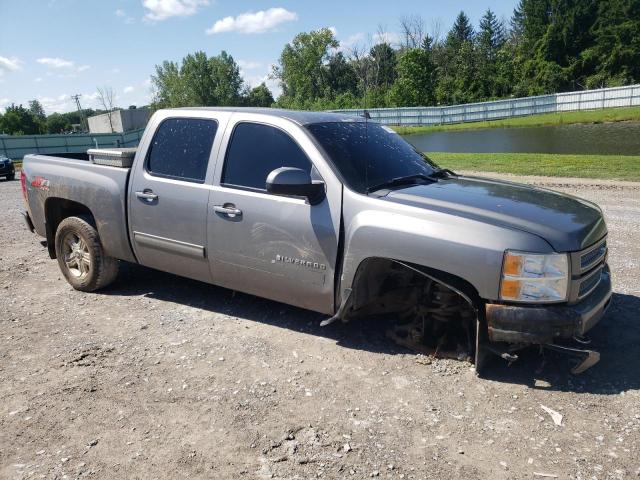 Photo 3 VIN: 3GCPKSE77DG320282 - CHEVROLET SILVERADO 