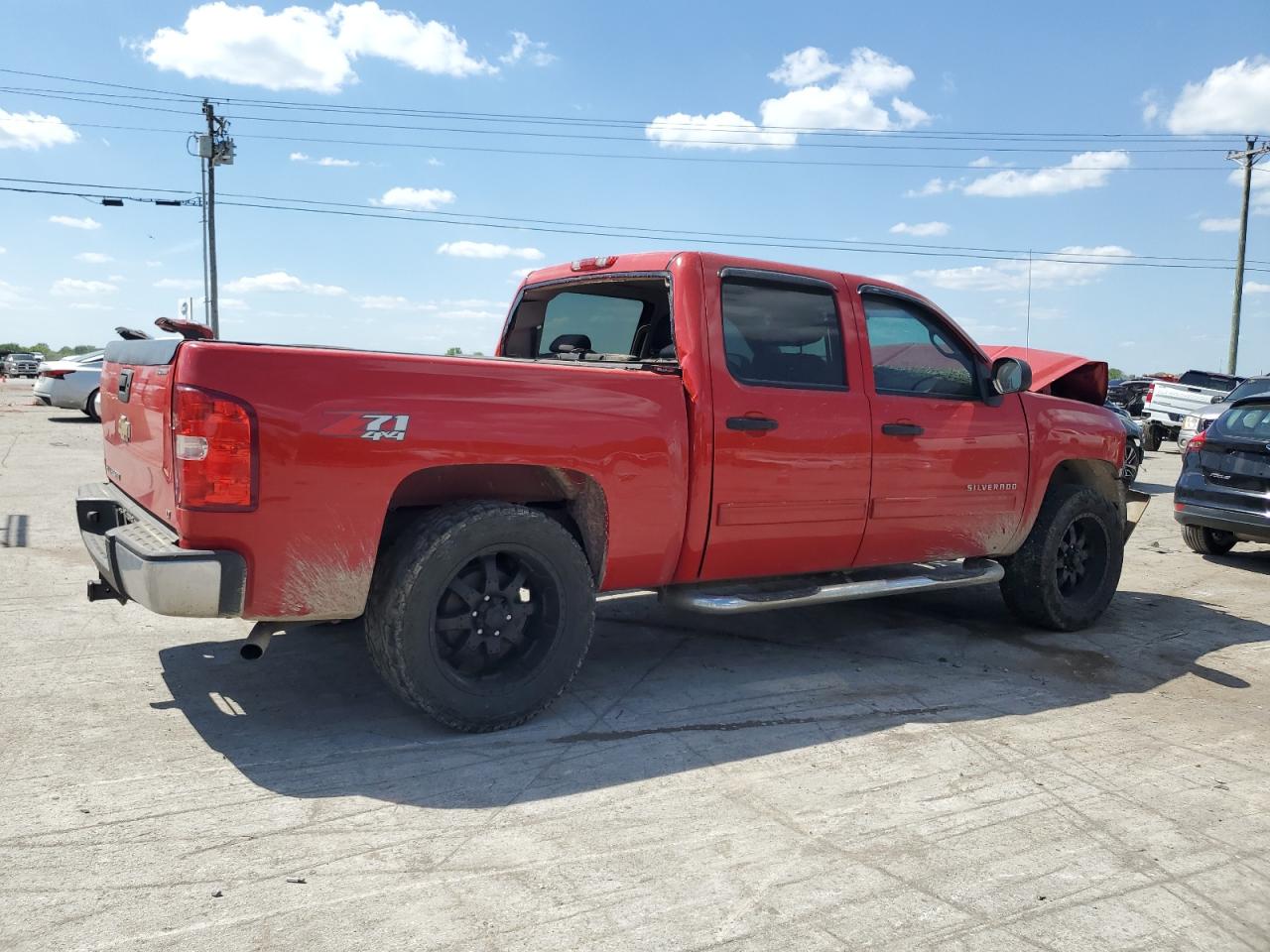 Photo 2 VIN: 3GCPKSE77DG321108 - CHEVROLET SILVERADO 