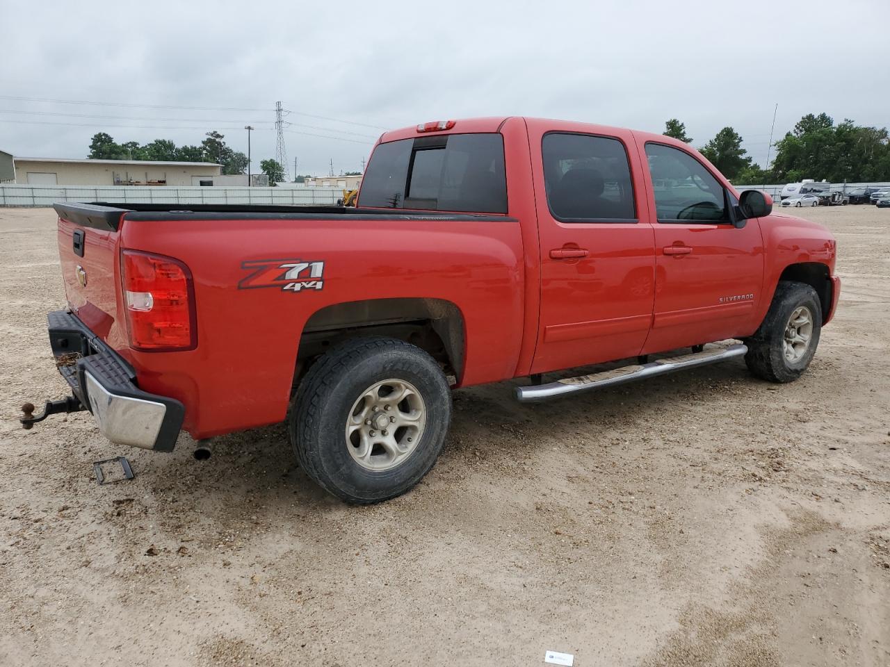 Photo 2 VIN: 3GCPKSE78CG101278 - CHEVROLET SILVERADO 