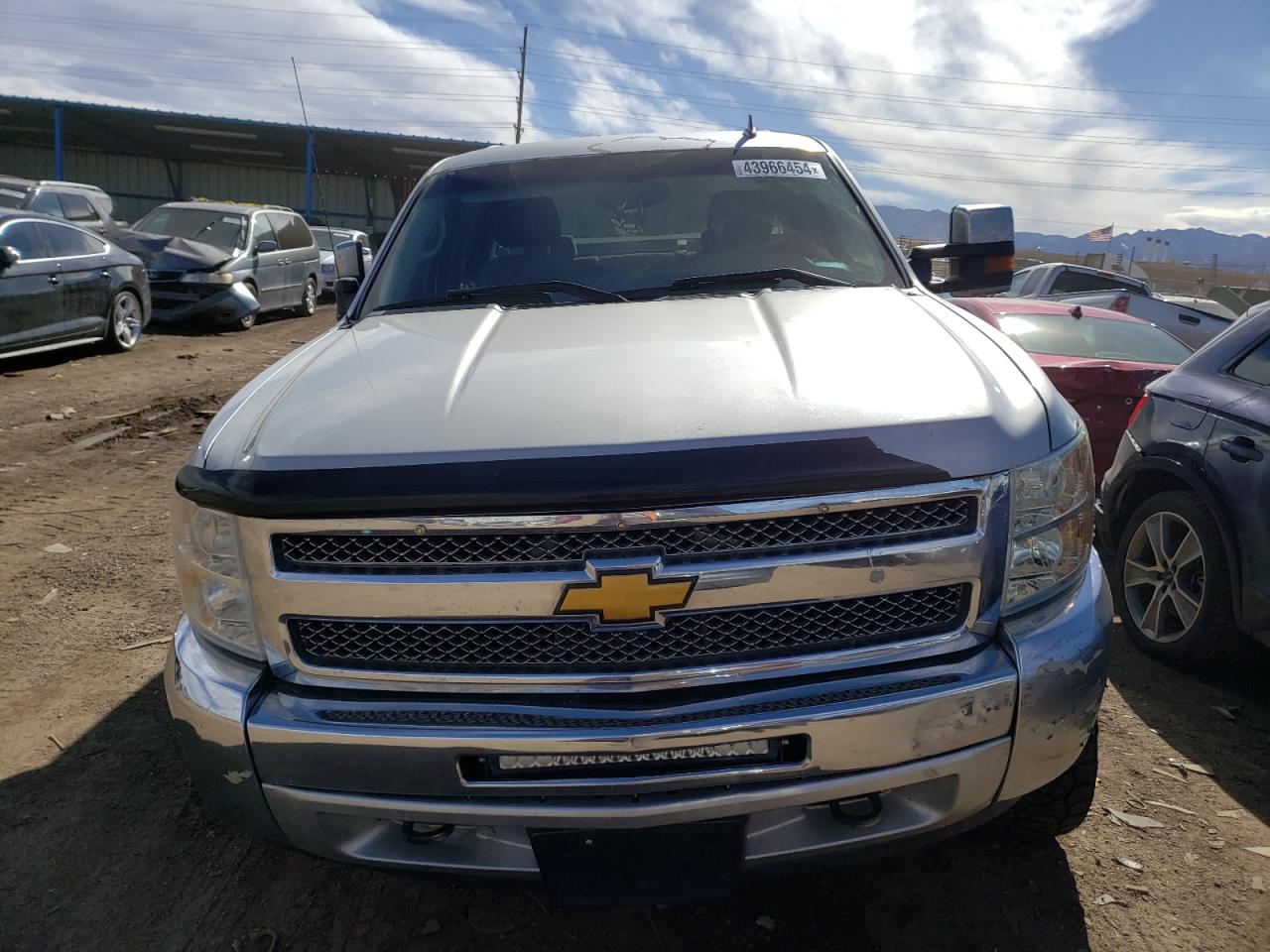 Photo 4 VIN: 3GCPKSE78DG139921 - CHEVROLET SILVERADO 