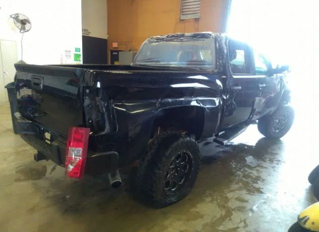 Photo 3 VIN: 3GCPKSE78DG310084 - CHEVROLET SILVERADO 1500 