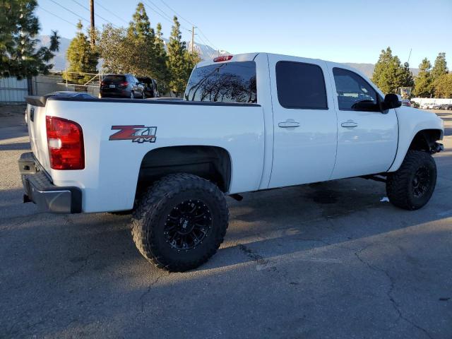 Photo 2 VIN: 3GCPKSE79DG251787 - CHEVROLET SILVERADO 