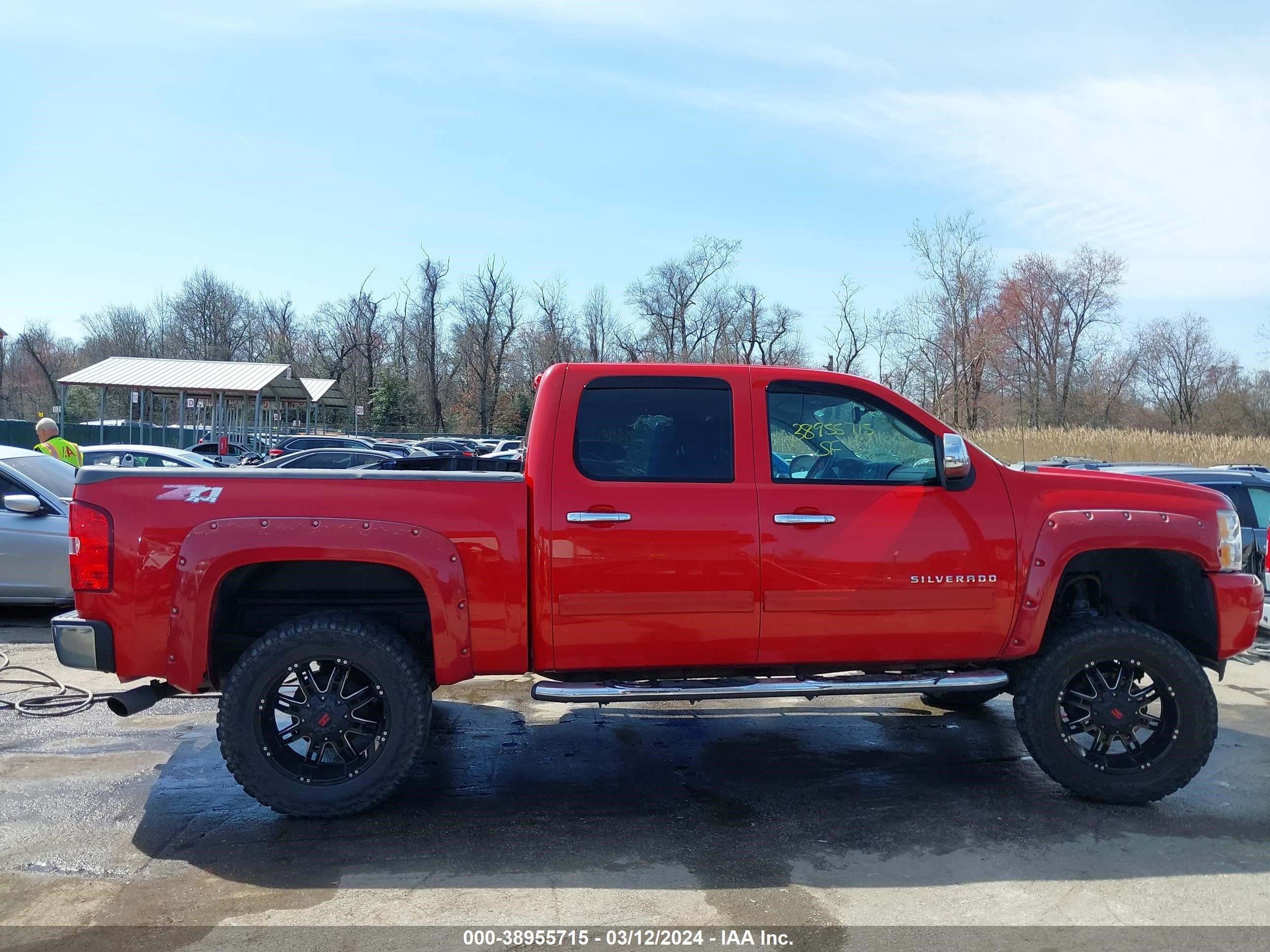 Photo 13 VIN: 3GCPKSE7XCG174345 - CHEVROLET SILVERADO 