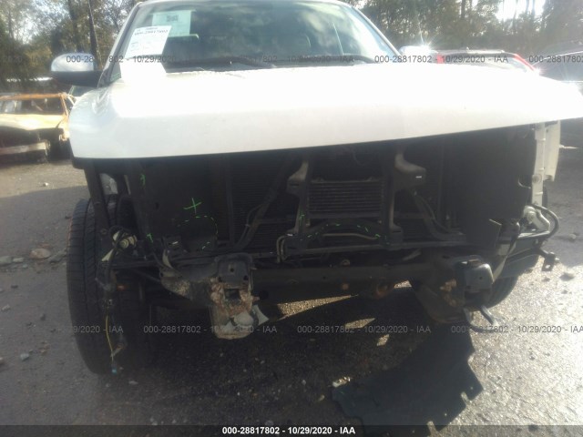 Photo 5 VIN: 3GCPKSE7XCG209997 - CHEVROLET SILVERADO 1500 