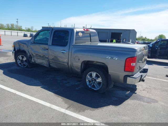 Photo 2 VIN: 3GCPKSE7XDG118858 - CHEVROLET SILVERADO 