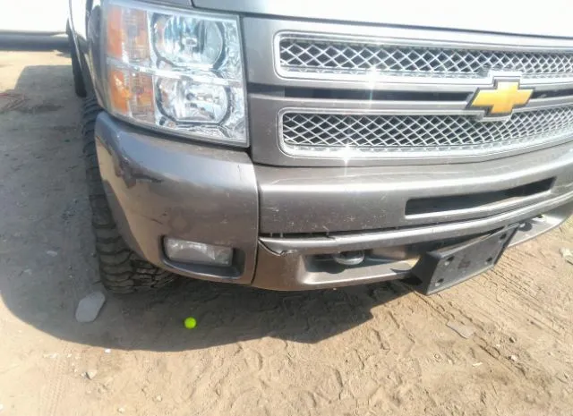 Photo 5 VIN: 3GCPKSE7XDG138513 - CHEVROLET SILVERADO 1500 