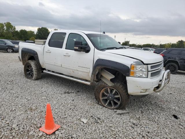 Photo 3 VIN: 3GCPKSE7XDG187002 - CHEVROLET SILVERADO 