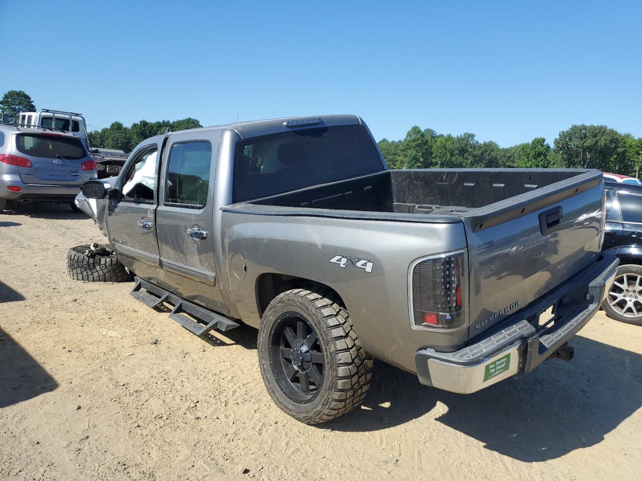 Photo 1 VIN: 3GCPKSE7XDG319062 - CHEVROLET SILVERADO 