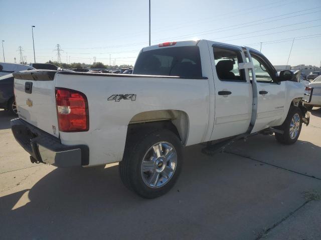 Photo 2 VIN: 3GCPKSEA4BG229740 - CHEVROLET SILVERADO 