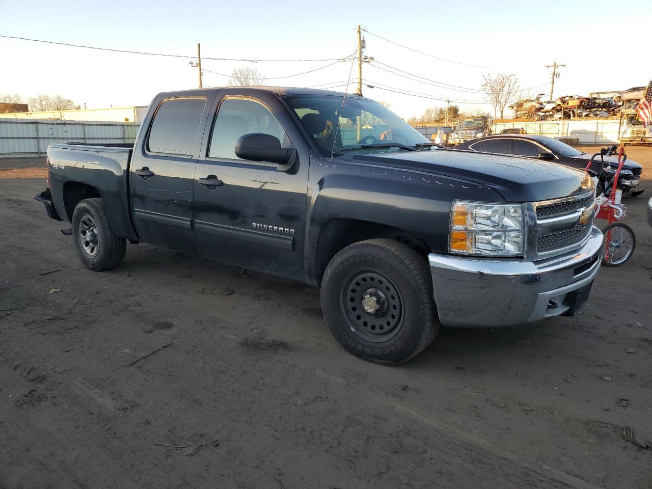 Photo 3 VIN: 3GCPKSEA8DG293296 - CHEVROLET SILVERADO 