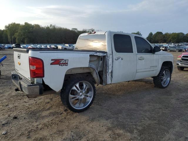 Photo 2 VIN: 3GCPKTE25DG118955 - CHEVROLET SILVERADO 